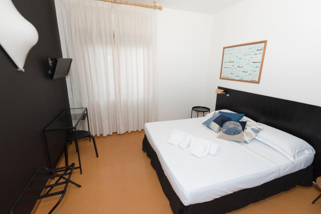 Mami Sabaudia Hotel Zewnętrze zdjęcie