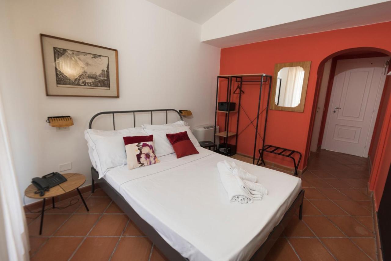 Mami Sabaudia Hotel Zewnętrze zdjęcie