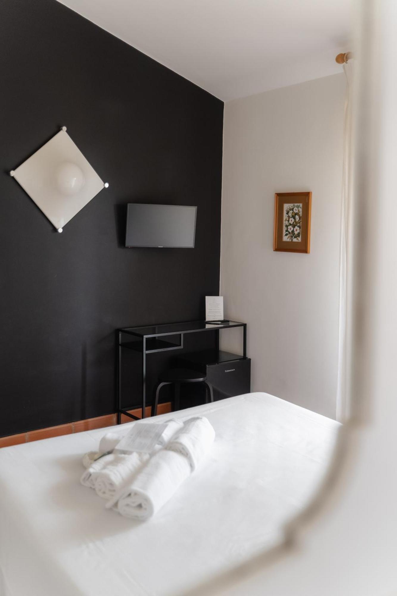 Mami Sabaudia Hotel Zewnętrze zdjęcie
