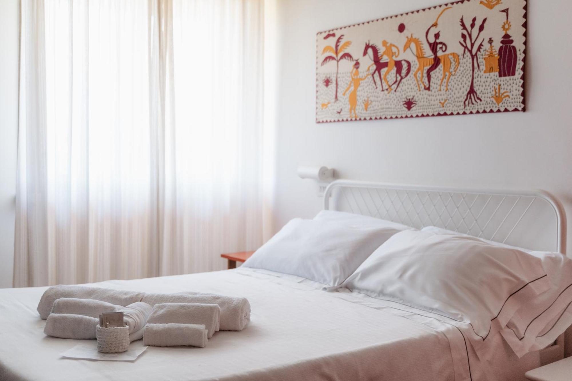 Mami Sabaudia Hotel Zewnętrze zdjęcie