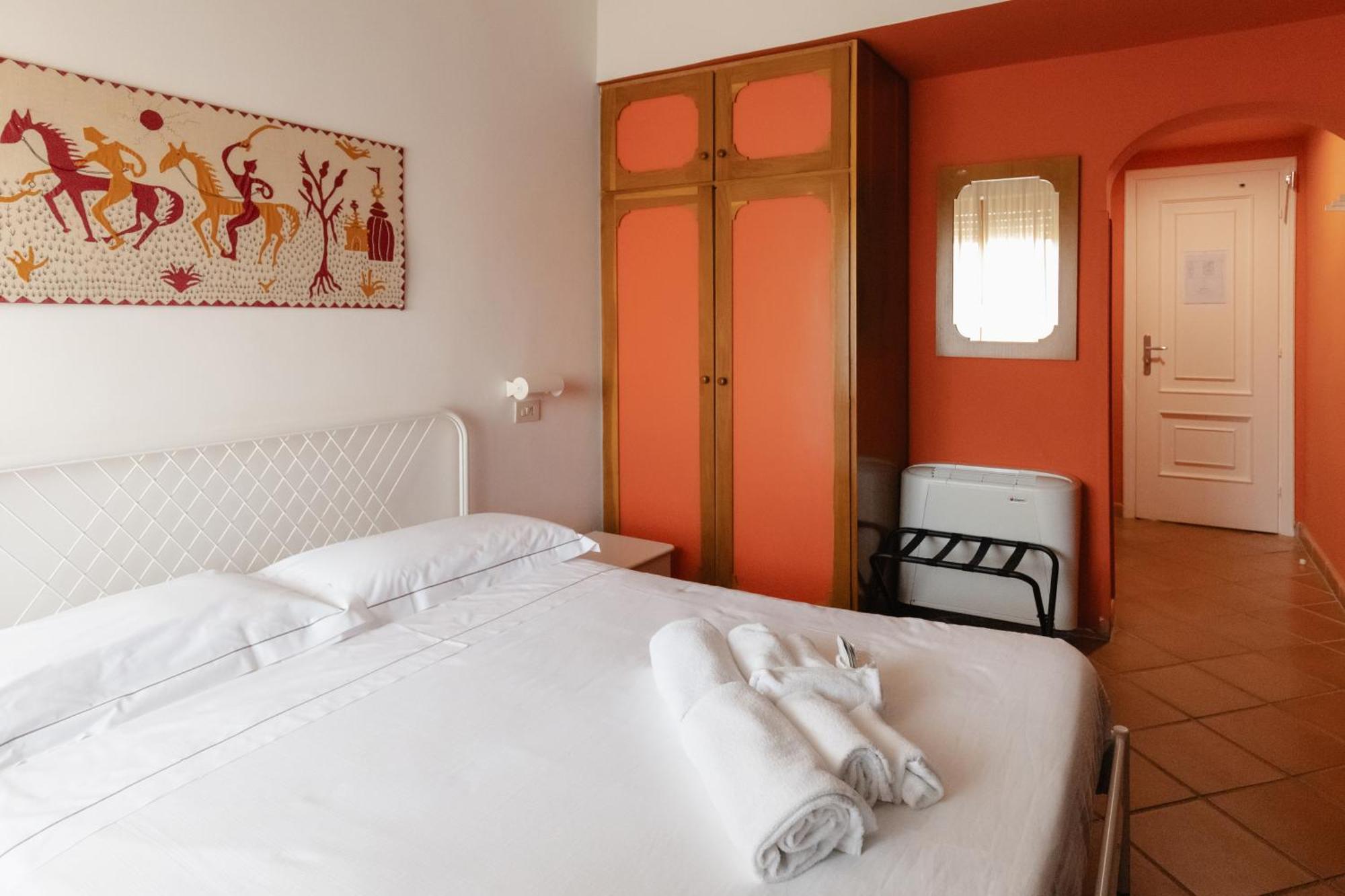Mami Sabaudia Hotel Zewnętrze zdjęcie